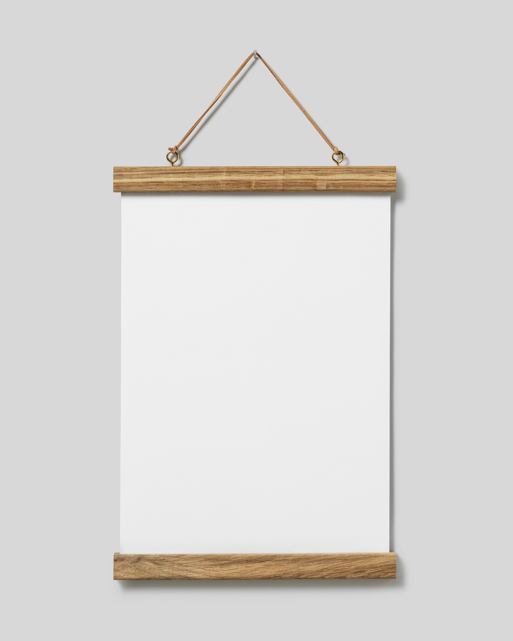 Poster hanger oak 9 in, magnet fastener