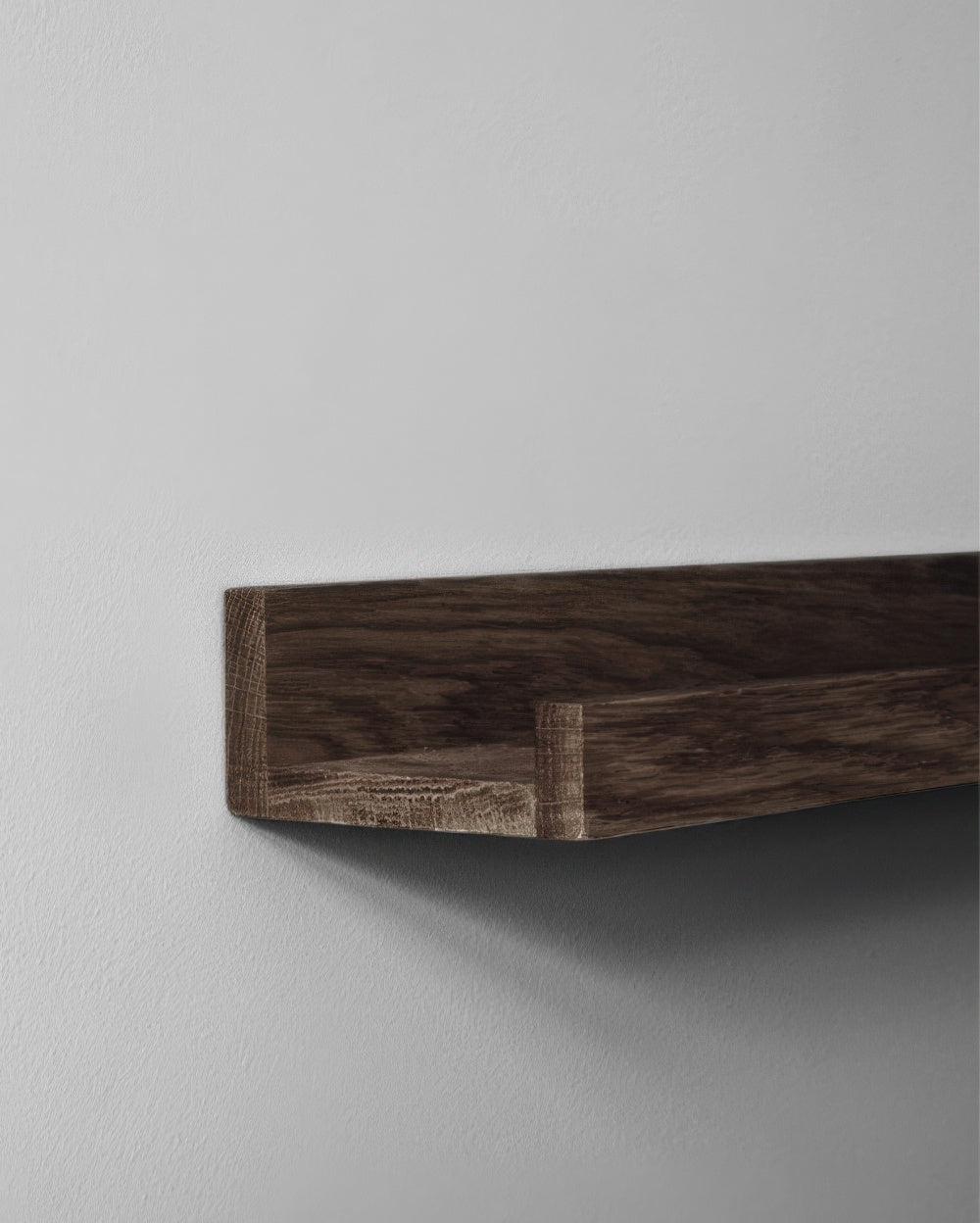 Dark Oak Picture ledge 28 in