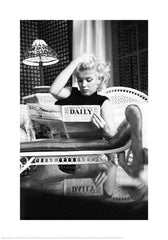 Marilyn Monroe Reading Print