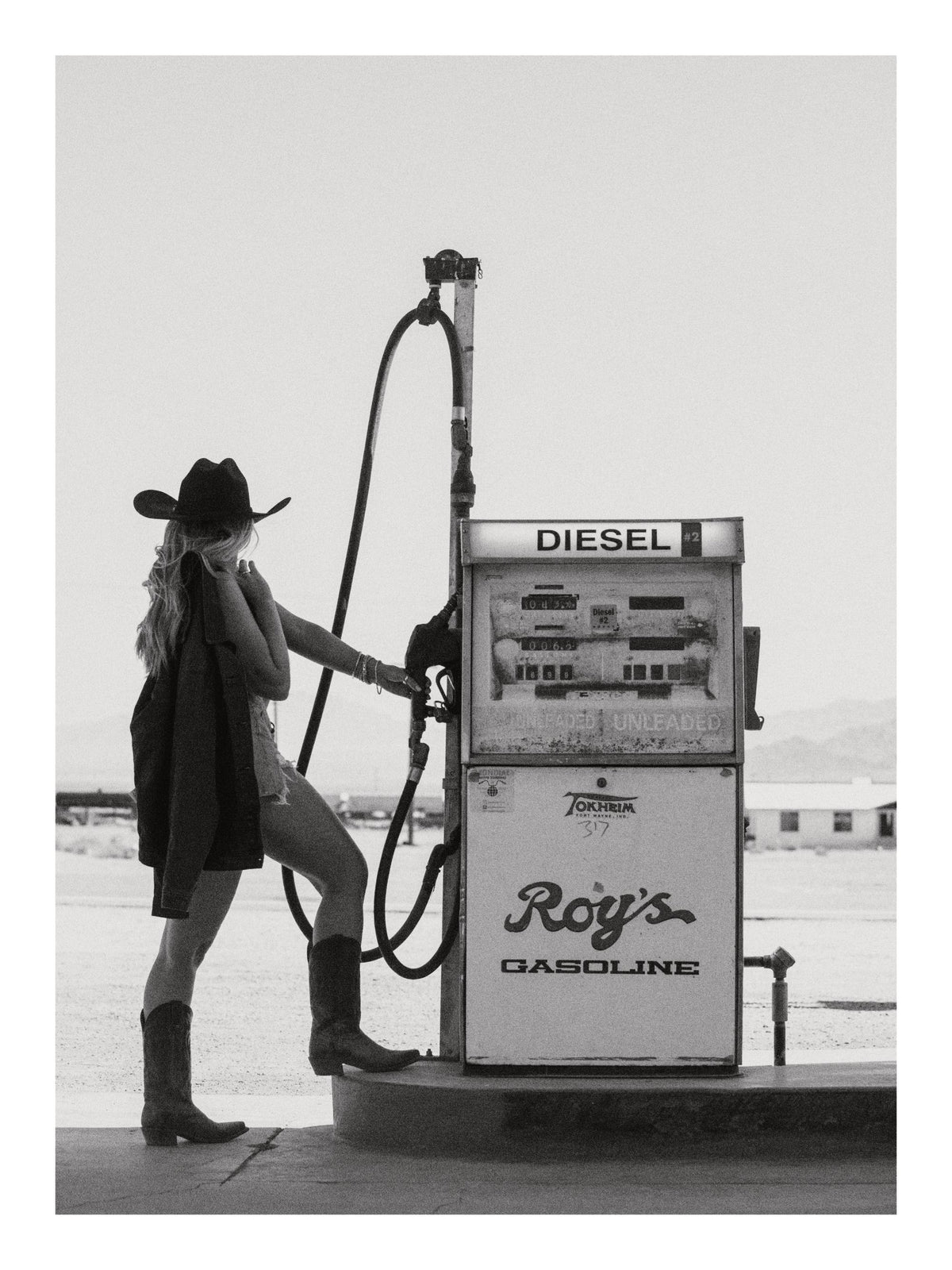 Roy’s Gas Station Print